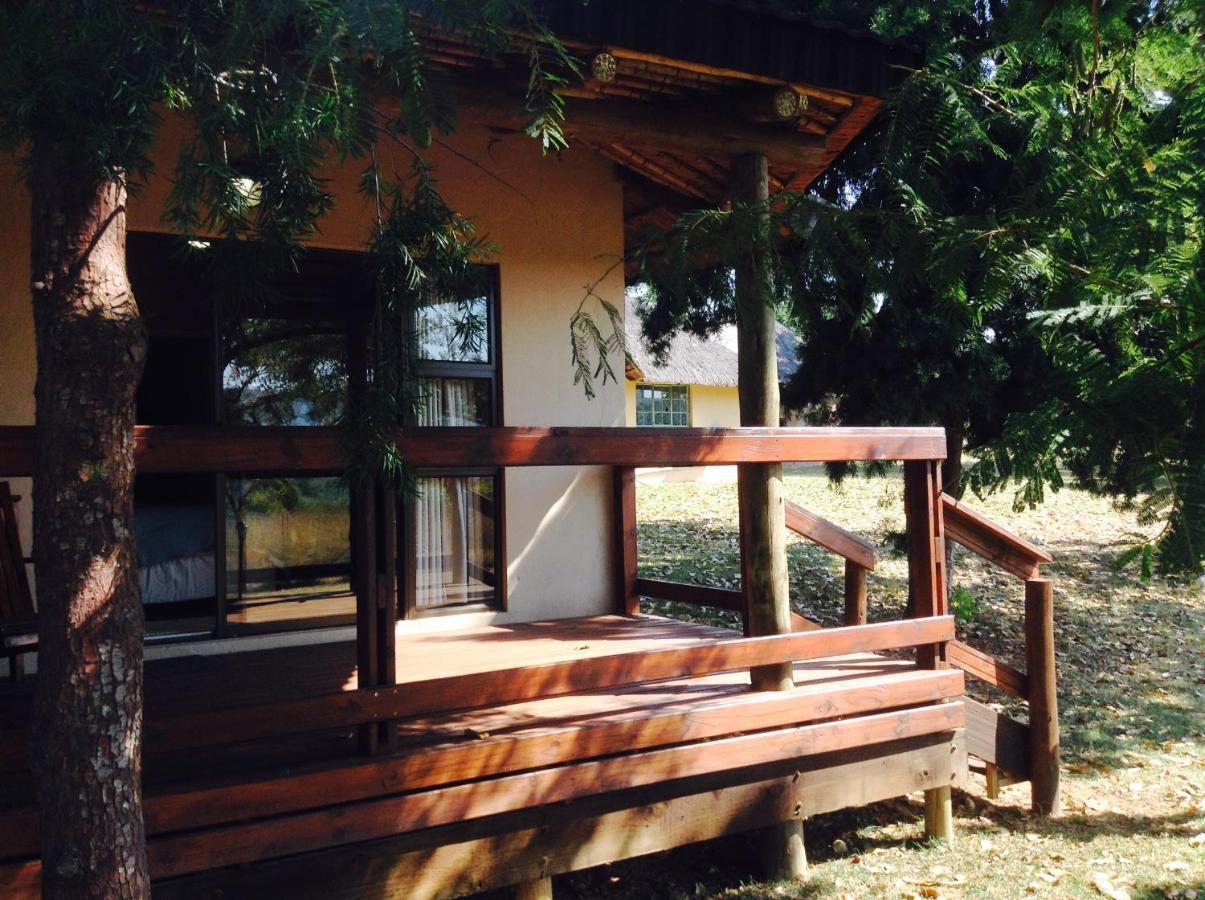 Jock Of The Bushveld Hotel บาร์เบอร์ตัน ภายนอก รูปภาพ